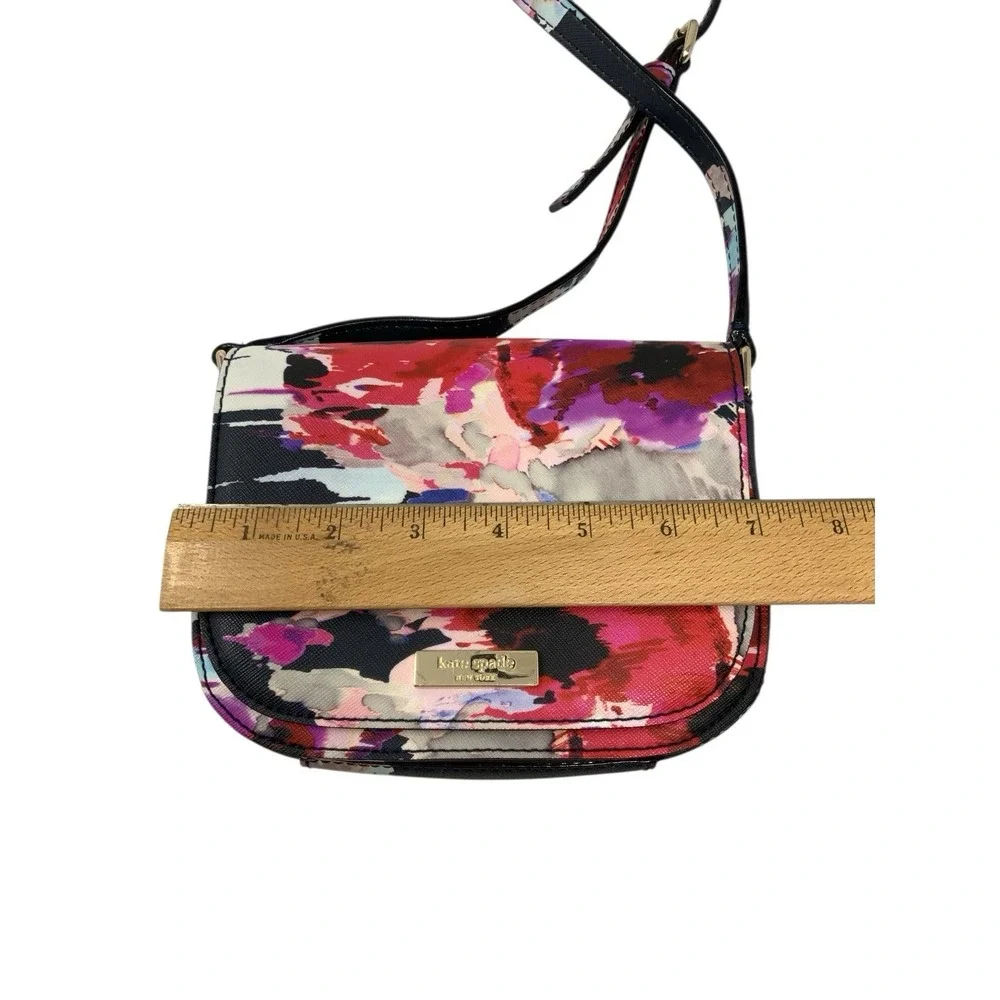 Kate Spade Laurel Way Carsen Mini‎ Crossbody Handbag Purse Bag Modern Floral
